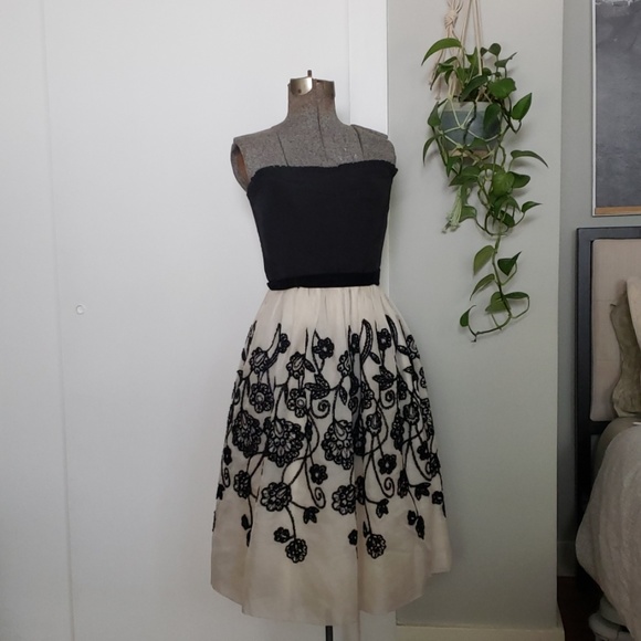 VTG B&W Strapless Cocktail Dress - Picture 1 of 8